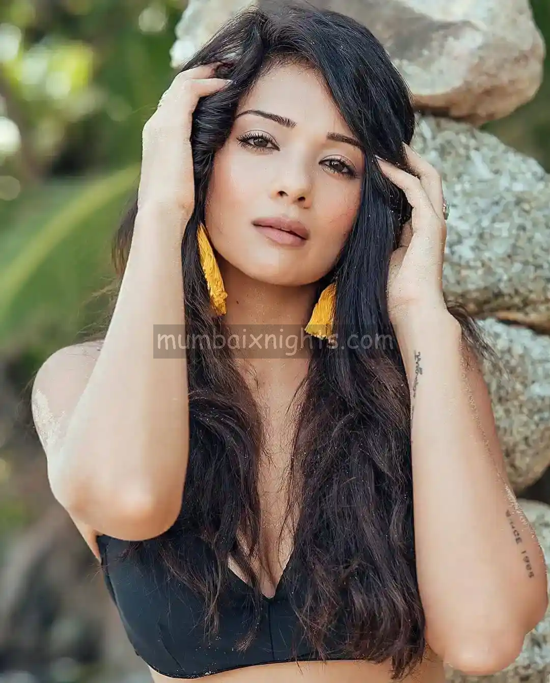 Neha — Mumbai escort photo 2