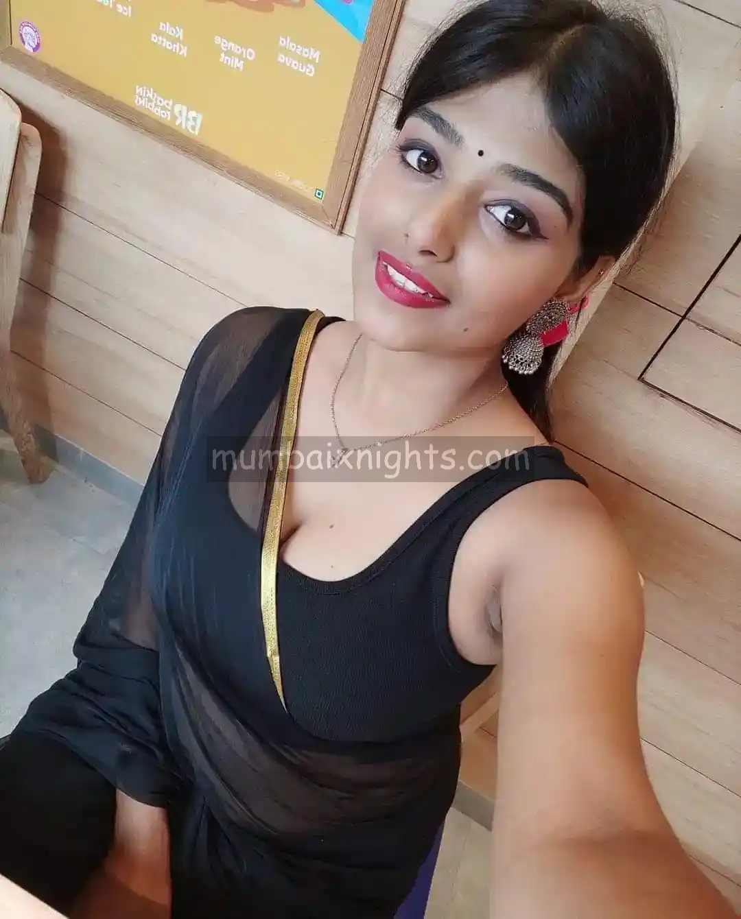 Neha — Mumbai escort photo 4