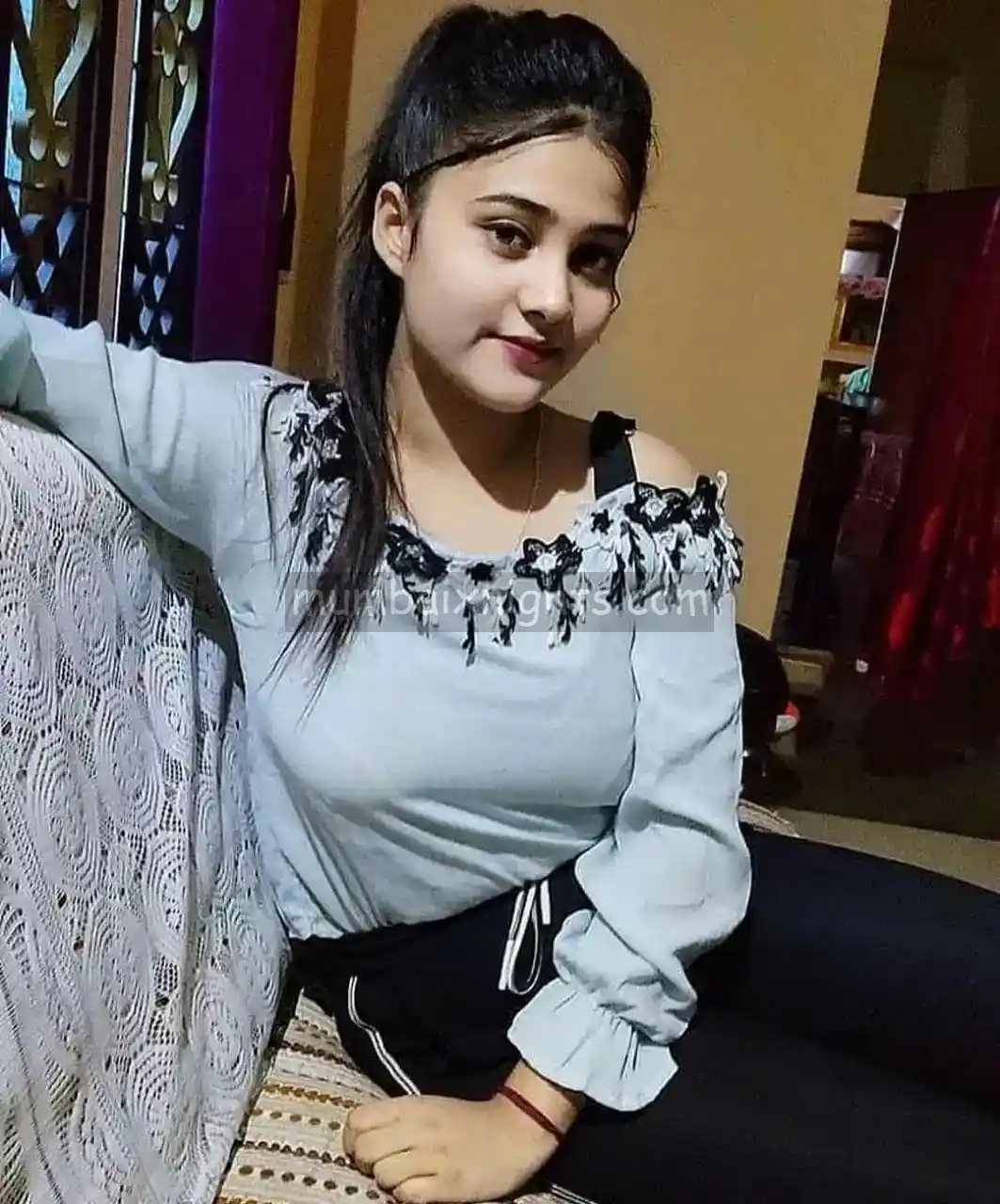 Sunita — Mumbai escort photo 2